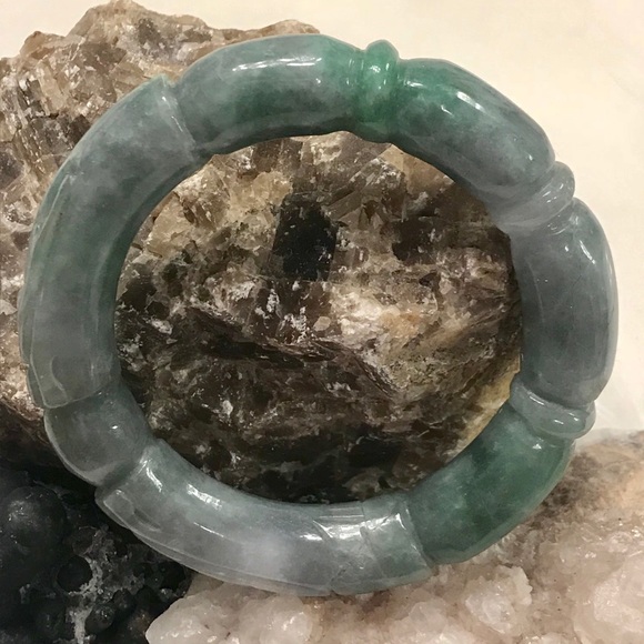 Vintage Antique Jade Dragons Chasing Pearl Bangle - Picture 3 of 8